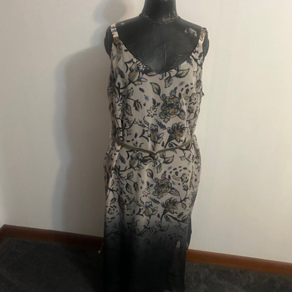 Lane Bryant multi-color floral print sleeveless asymmetrical dress, size 18/20